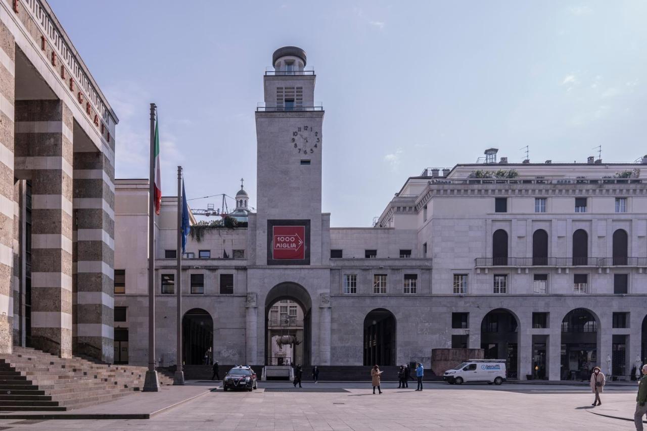 Homo Homini Lupus Apartamento Bréscia Exterior foto